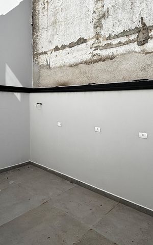 Casa à venda com 126m², 3 quartos e 2 vagas Casa à venda com 126m², 3 quartos e 2 vagasÁrea de Serviço