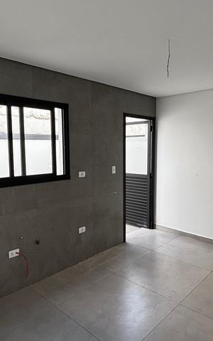 Casa à venda com 126m², 3 quartos e 2 vagas Casa à venda com 126m², 3 quartos e 2 vagasCozinha