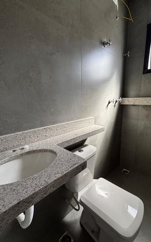 Casa à venda com 126m², 3 quartos e 2 vagas Casa à venda com 126m², 3 quartos e 2 vagasBanheiro da Suíte 3