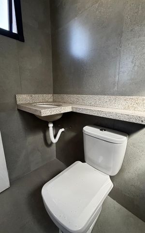 Casa à venda com 126m², 3 quartos e 2 vagas Casa à venda com 126m², 3 quartos e 2 vagasBanheiro da Suíte 1