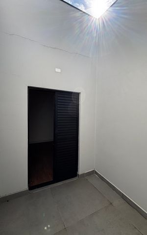 Casa à venda com 126m², 3 quartos e 2 vagas Casa à venda com 126m², 3 quartos e 2 vagasSuíte 2 Varanda