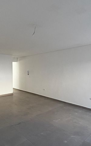 Casa à venda com 126m², 3 quartos e 2 vagas Casa à venda com 126m², 3 quartos e 2 vagasSala