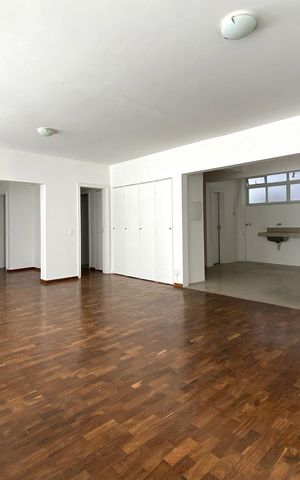 Apartamento para alugar com 110m², 2 quartos e 1 vaga Apartamento para alugar com 110m², 2 quartos e 1 vagaSala