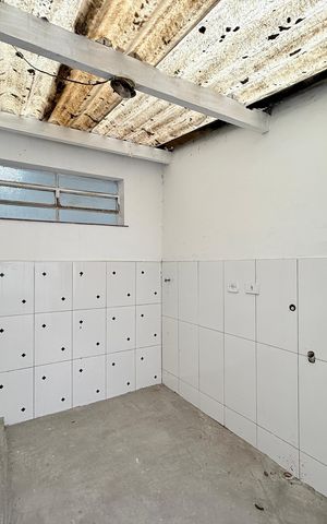 Casa para alugar com 176m², 4 quartos e 2 vagas Casa para alugar com 176m², 4 quartos e 2 vagasÁrea de Serviço