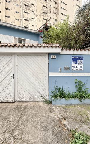 Casa para alugar com 176m², 4 quartos e 2 vagas Casa para alugar com 176m², 4 quartos e 2 vagasFacha