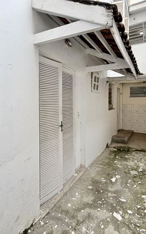 Casa para alugar com 176m², 4 quartos e 2 vagas Casa para alugar com 176m², 4 quartos e 2 vagasQuintal