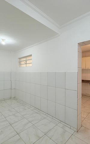 Casa para alugar com 176m², 4 quartos e 2 vagas Casa para alugar com 176m², 4 quartos e 2 vagasCopa