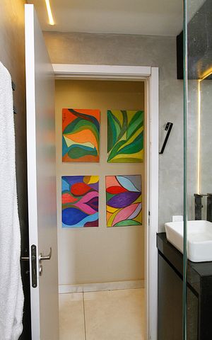 Apartamento à venda com 55m², 2 quartos e 1 vagaBanheiro Social