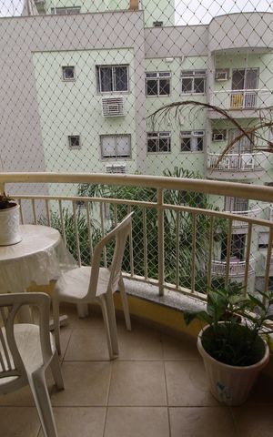 Apartamento à venda com 75m², 3 quartos e 1 vagaSala - Varanda