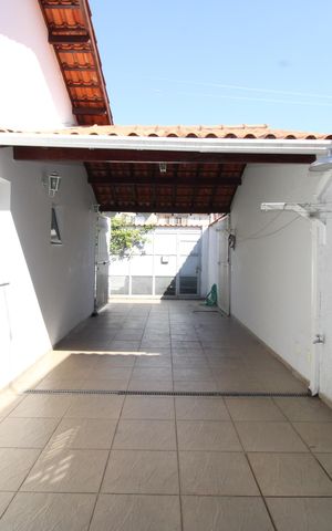 Casa à venda com 160m², 4 quartos e 3 vagasQuintal