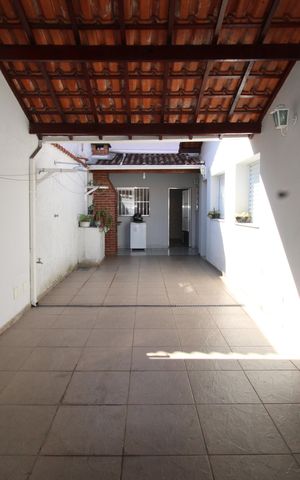 Casa à venda com 160m², 4 quartos e 3 vagasQuintal