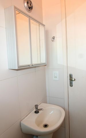 Casa à venda com 160m², 4 quartos e 3 vagasBanheiro 2