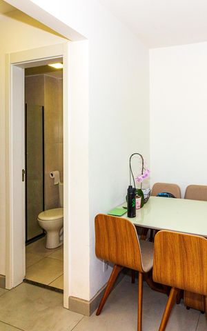 Apartamento à venda com 46m², 2 quartos e 1 vaga Apartamento à venda com 46m², 2 quartos e 1 vagaSala