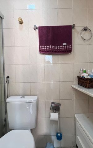 Apartamento à venda com 75m², 3 quartos e 1 vaga Apartamento à venda com 75m², 3 quartos e 1 vagaBanheiro da Suíte