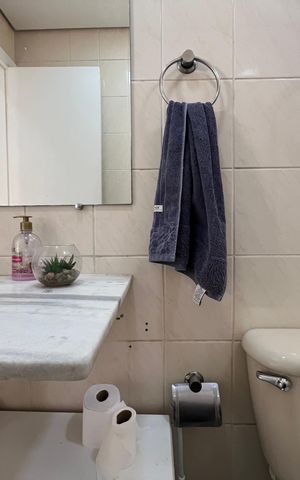 Apartamento à venda com 75m², 3 quartos e 1 vaga Apartamento à venda com 75m², 3 quartos e 1 vagaBanheiro Social