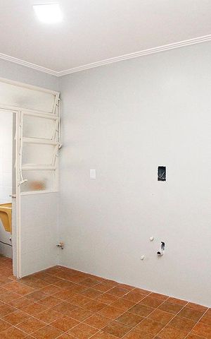 Apartamento à venda com 81m², 2 quartos e 1 vagaCozinha + Área de Serviço + Despensa