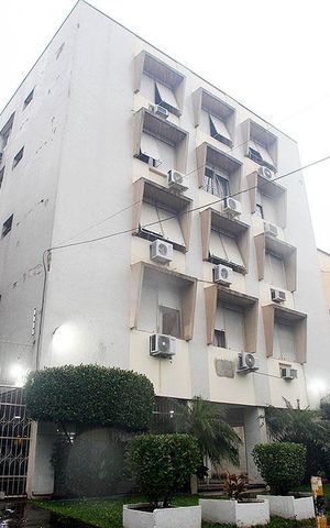 Apartamento à venda com 81m², 2 quartos e 1 vagaFachada