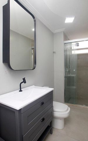 Apartamento à venda com 81m², 2 quartos e 1 vagaBanheiro 1