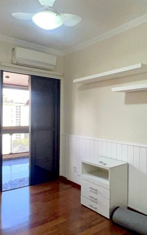 Apartamento para alugar com 210m², 4 quartos e 2 vagas Apartamento para alugar com 210m², 4 quartos e 2 vagasSuíte 3
