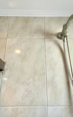 Apartamento para alugar com 210m², 4 quartos e 2 vagas Apartamento para alugar com 210m², 4 quartos e 2 vagasBanheiro da Suíte 3