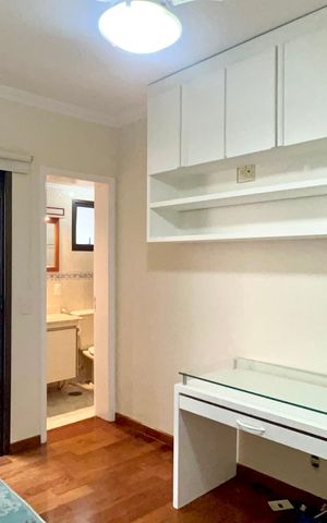 Apartamento para alugar com 210m², 4 quartos e 2 vagas Apartamento para alugar com 210m², 4 quartos e 2 vagasSuíte 1