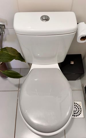 Apartamento à venda com 45m², 2 quartos e 1 vaga Apartamento à venda com 45m², 2 quartos e 1 vagaBanheiro Social