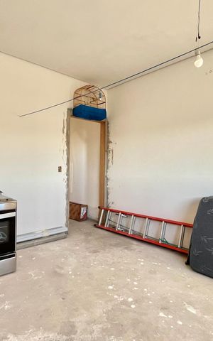 Casa à venda com 250m², 2 quartos e 2 vagasEdícula 