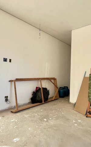 Casa à venda com 250m², 2 quartos e 2 vagasEdícula 