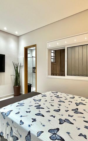 Casa à venda com 250m², 2 quartos e 2 vagasSuite 2
