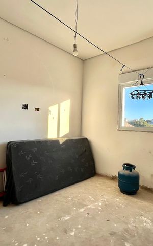 Casa à venda com 250m², 2 quartos e 2 vagasEdícula 