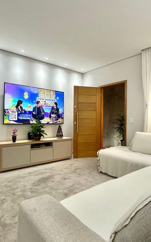 Casa à venda com 250m², 2 quartos e 2 vagasSala