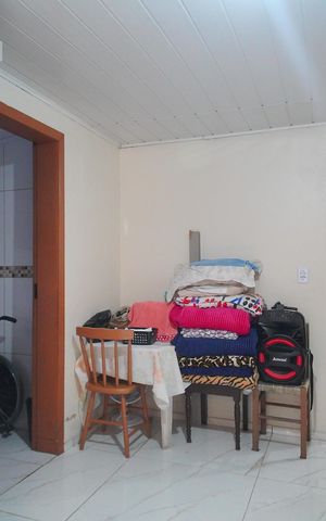 Casa à venda com 180m², 3 quartos e 6 vagasSuíte 