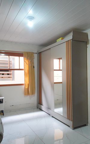 Casa à venda com 180m², 3 quartos e 6 vagasSuíte 