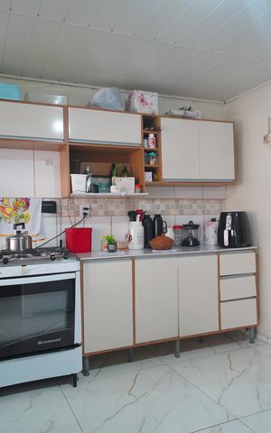 Casa à venda com 180m², 3 quartos e 6 vagasCozinha 1