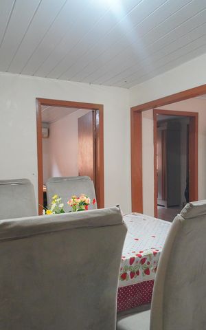 Casa à venda com 180m², 3 quartos e 6 vagasSala de Jantar
