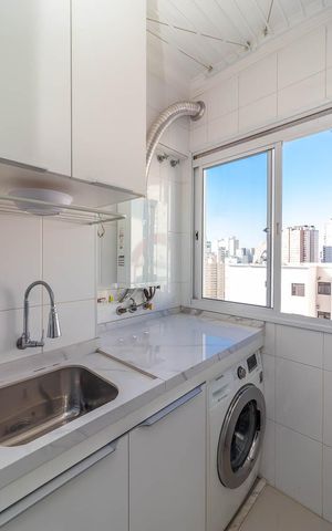 Apartamento à venda com 86m², 3 quartos e 2 vagas Apartamento à venda com 86m², 3 quartos e 2 vagasÁrea de Serviço