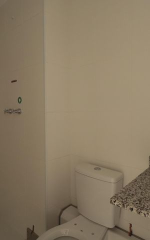Apartamento à venda com 52m², 2 quartos e 1 vagaBanheiro Social