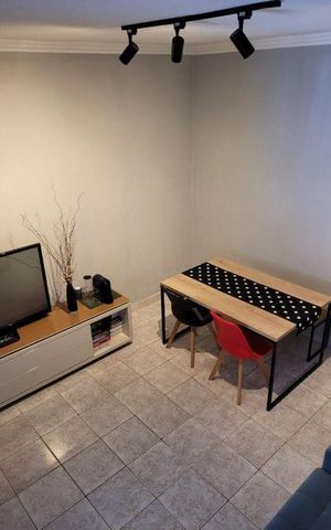 Casa à venda com 170m², 3 quartos e 2 vagas