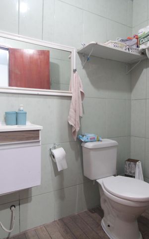 Casa à venda com 55m², 2 quartos e sem vagaBanheiro