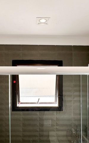Apartamento para alugar com 130m², 4 quartos e 2 vagas Apartamento para alugar com 130m², 4 quartos e 2 vagasBanheiro da Suíte