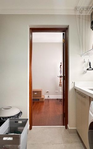 Apartamento para alugar com 130m², 4 quartos e 2 vagas Apartamento para alugar com 130m², 4 quartos e 2 vagasÁrea de Serviço