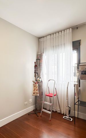 Apartamento para alugar com 130m², 4 quartos e 2 vagas Apartamento para alugar com 130m², 4 quartos e 2 vagasQuarto 1