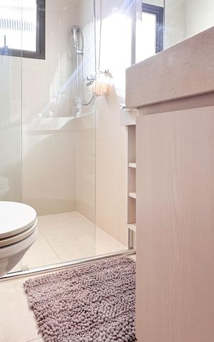 Apartamento para alugar com 130m², 4 quartos e 2 vagas Apartamento para alugar com 130m², 4 quartos e 2 vagasBanheiro Social