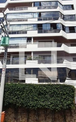 Apartamento para alugar com 130m², 4 quartos e 2 vagas Apartamento para alugar com 130m², 4 quartos e 2 vagasFachada