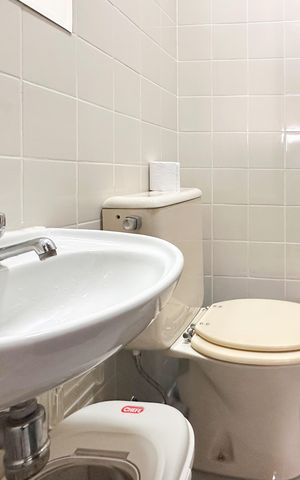 Apartamento para alugar com 130m², 4 quartos e 2 vagas Apartamento para alugar com 130m², 4 quartos e 2 vagasBanheiro de serviço