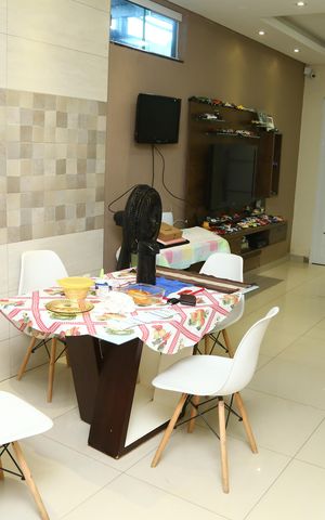 Casa à venda com 360m², 4 quartos e 4 vagasSala