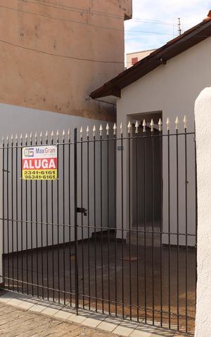 Casa para alugar com 152m², 3 quartos e 1 vagaFachada