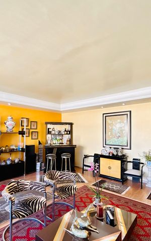Apartamento à venda com 160m², 3 quartos e 2 vagas