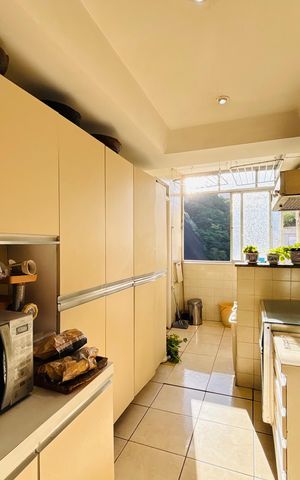 Apartamento à venda com 160m², 3 quartos e 2 vagas