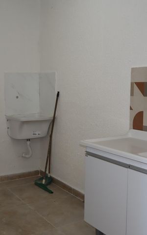 Casa para alugar com 60m², 1 quarto e sem vagaÁrea de Serviço